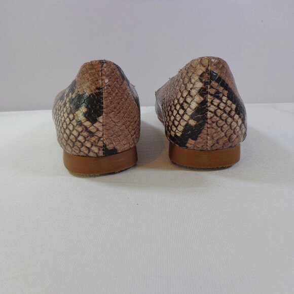 Steve Madden Danni Flats Tan Snakeskin Faux Leather Round Toe Slip On Size 5 EUC - Picture 4 of 7